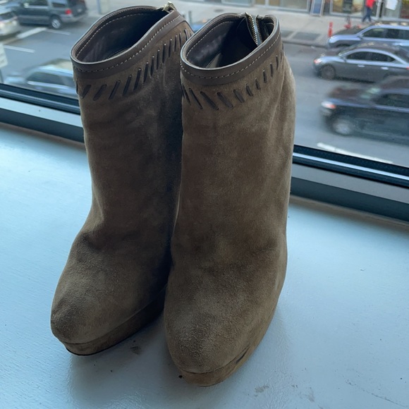 Jimmy Choo suede booties tall heel - Picture 8 of 8